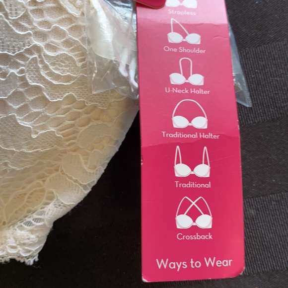 3/$25 Women's Bra Lace Lightly Lined - Picture 2 of 3